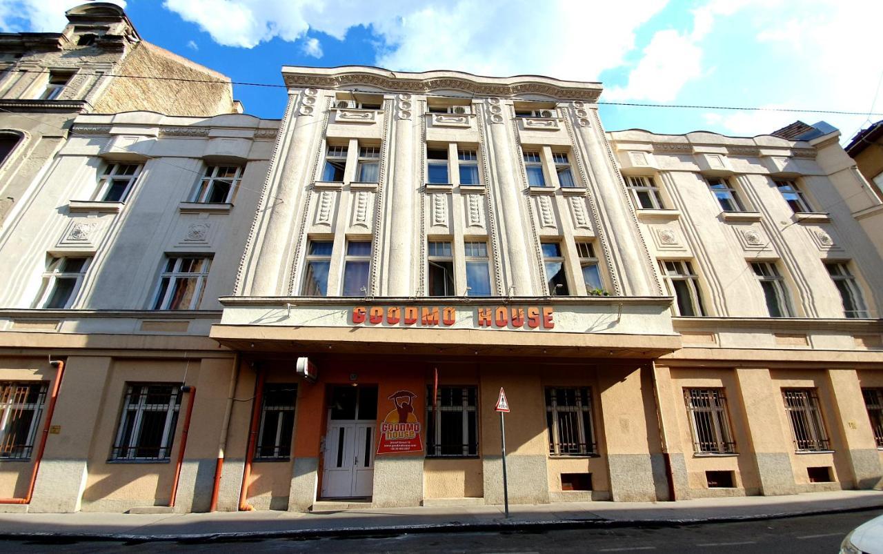 Goodmo House Hostel Budapest Exterior photo