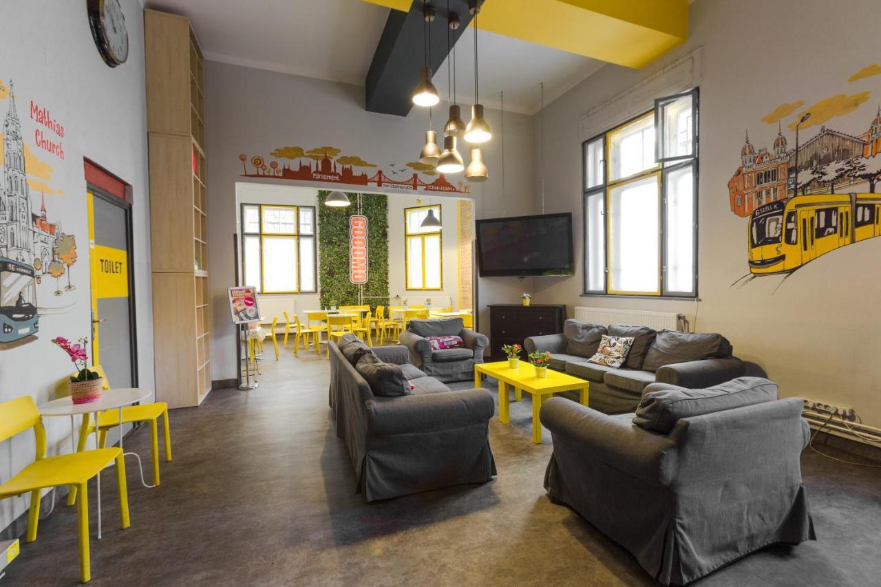 Goodmo House Hostel Budapest Exterior photo